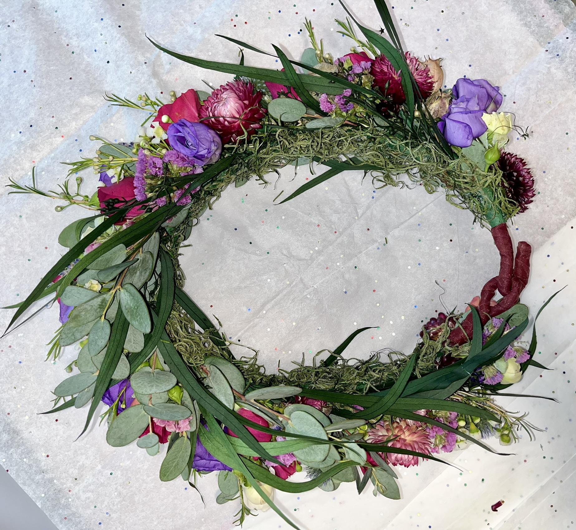 Deluxe Fresh Flower Crown - Image 4