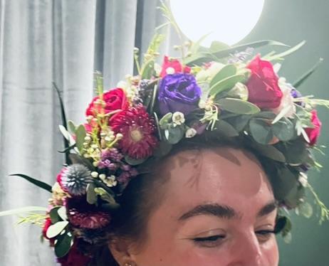 Deluxe Fresh Flower Crown - Image 8