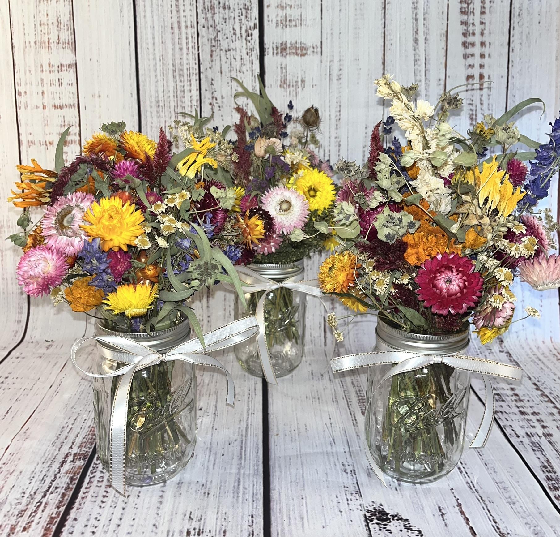 Everlasting Dried Bouquet, Small